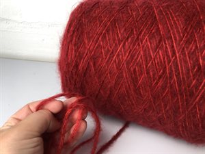 Glow one - blandingsgarn med uld, i smuk varm rød